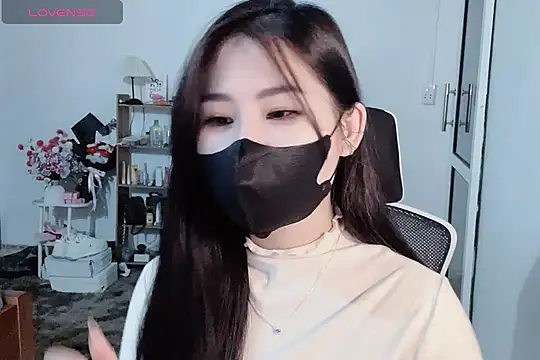 Snapshot of ___Daisy___ chatting on November 2025 02:06:02 PM Daisy online show from November 2025 02:06:02 PM