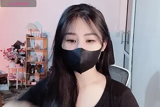 Snapshot of ___Daisy___ chatting on November 2025 07:00:02 AM Daisy online show from November 2025 07:00:02 AM