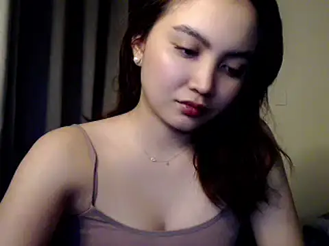 Snapshot of ladymiaxx chatting on October 2025 02:35:02 PM ladymiaxx online show from October 2025 02:35:02 PM