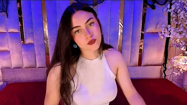 Snapshot of HannaCollins_ chatting on November 2025 01:45:01 PM HannaCollins online show from November 2025 01:45:01 PM