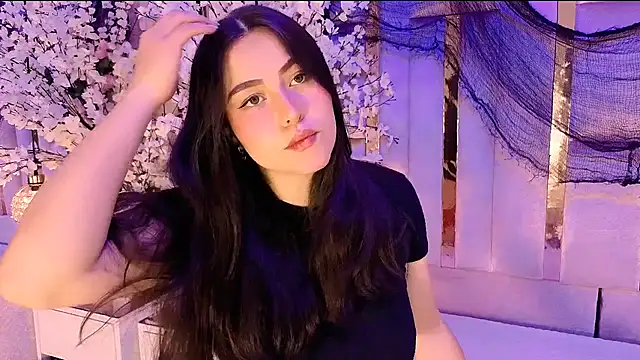 Snapshot of HannaCollins_ chatting on November 2025 12:56:01 PM HannaCollins online show from November 2025 12:56:01 PM