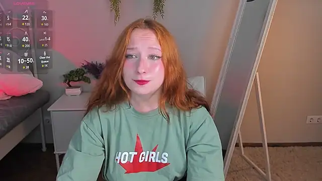 Snapshot of Violet_Griffen chatting on July 2026 03:47:01 PM Violet Griffen online show from July 2026 03:47:01 PM