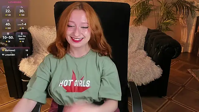 Snapshot of Violet_Griffen chatting on July 2026 03:51:02 PM Violet Griffen online show from July 2026 03:51:02 PM