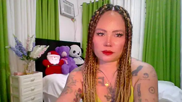 Snapshot of EstellaStarXxx chatting on November 2025 06:40:02 PM EstellaStarXxx online show from November 2025 06:40:02 PM