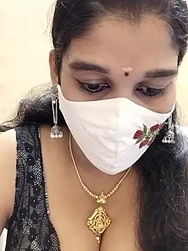 amelia-rani online show from November 2025 01:00:02 PM