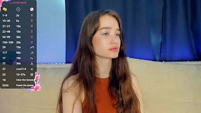 lovelyalivia online show from April 2026 07:24:01 AM