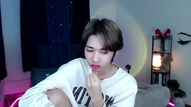 Lavictoriathegreat online show from December 2025 08:24:02 PM