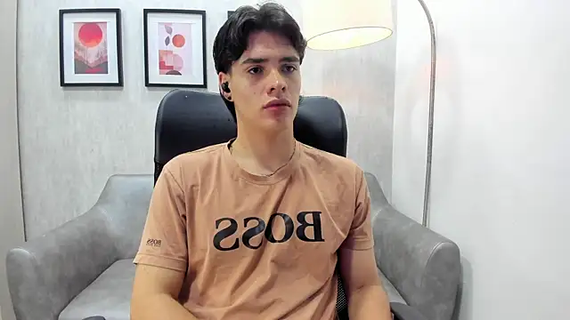 Snapshot of BenitoSaenz chatting on November 2025 11:54:01 AM BenitoSaenz online show from November 2025 11:54:01 AM