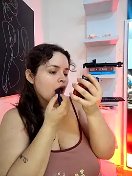 SeleneLuminari8 online show from April 2026 02:44:01 PM