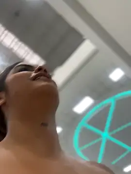 Kaily Sweet16 online show from September 2025 07:50:01 PM