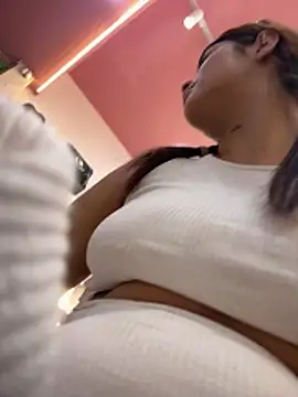 Kaily Sweet16 online show from December 2025 04:13:01 PM