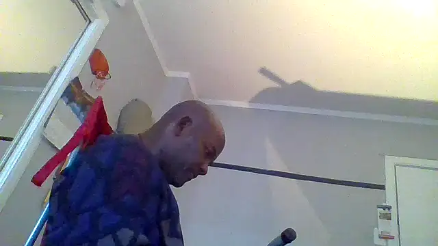 Snapshot of JezOne555 chatting on October 2025 06:28:01 PM JezOne555 online show from October 2025 06:28:01 PM