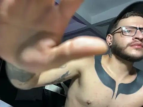 francoolatino online show from October 2025 01:39:01 AM