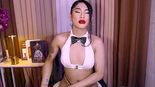 Megan sativa online show from November 2025 07:51:02 AM