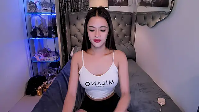 Snapshot of Lars_empress chatting on October 2025 09:08:02 AM Lars empress online show from October 2025 09:08:02 AM