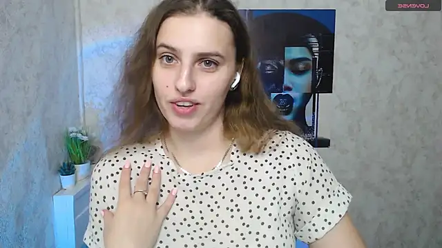 AmandaDimond  online show from November 2025 01:00:02 PM