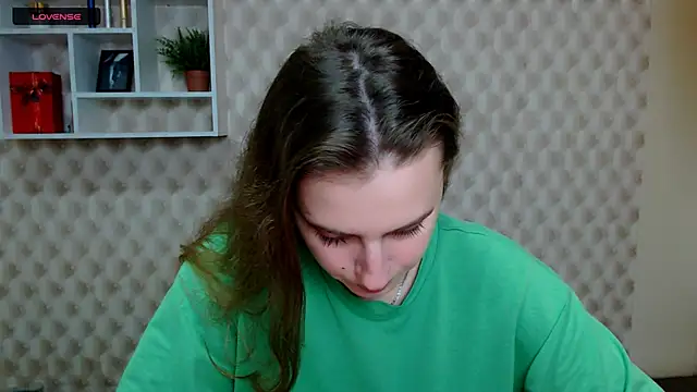 AmandaDimond  online show from November 2025 01:04:01 PM