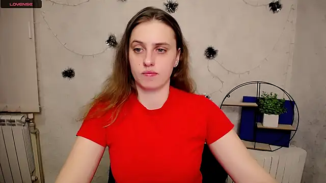 AmandaDimond  online show from April 2026 11:00:01 AM