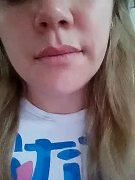 Snapshot of cameron_06 chatting on September 2025 11:11:01 AM cameron 06 online show from September 2025 11:11:01 AM