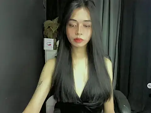 Snapshot of LexiLove chatting on April 2026 10:27:01 PM LexiLove online show from April 2026 10:27:01 PM