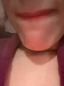 Mimisixo online show from April 2026 10:36:01 PM