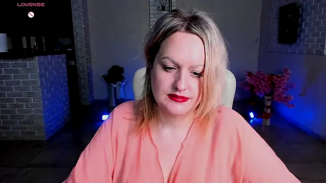 MariemLui online show from November 2025 03:17:02 PM