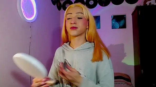 meghan devil  online show from December 2025 07:39:01 AM