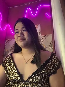 shantal moon69 online show from April 2026 04:56:01 AM