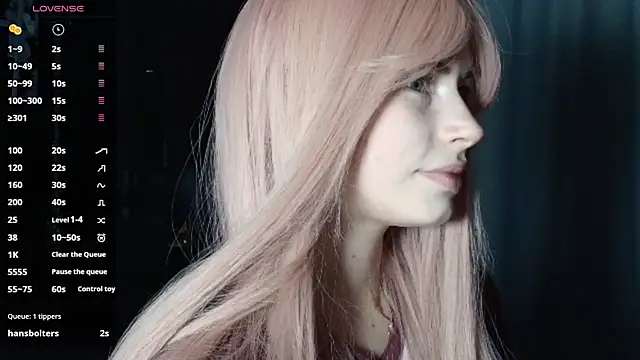 PieraMarch online show from November 2025 07:24:01 PM