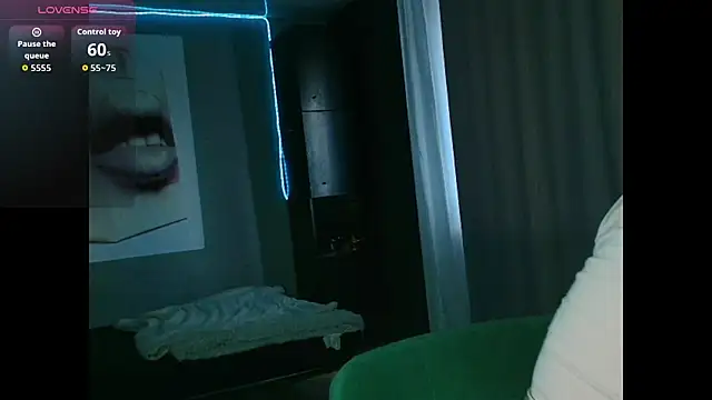 PieraMarch online show from April 2026 05:37:02 AM