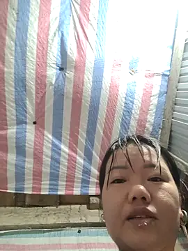 Snapshot of Many_lize chatting on October 2025 10:43:02 PM Many lize online show from October 2025 10:43:02 PM