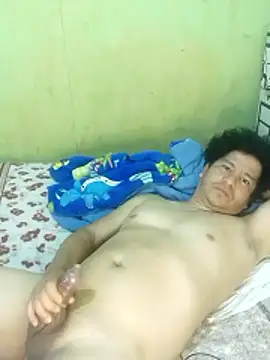 Snapshot of 3-11A chatting on December 2025 06:18:01 AM 3-11A online show from December 2025 06:18:01 AM