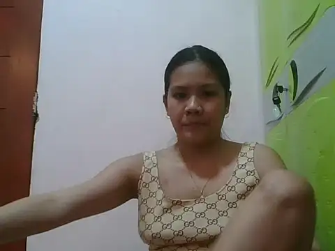 sweetcherry23 online show from April 2026 11:37:01 AM