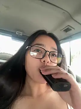 aaliyah walker online show from February 2026 05:13:02 AM