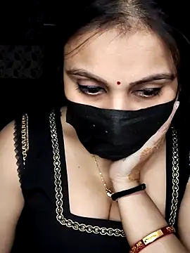 Snapshot of Horny_Shalu chatting on December 2025 05:41:01 PM Horny Shalu online show from December 2025 05:41:01 PM