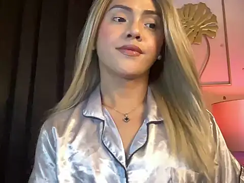 calimonroe online show from March 2026 08:18:01 AM