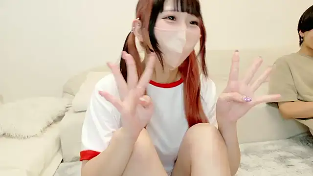 Snapshot of Hina-qp chatting on September 2025 10:38:02 AM Hina-qp online show from September 2025 10:38:02 AM