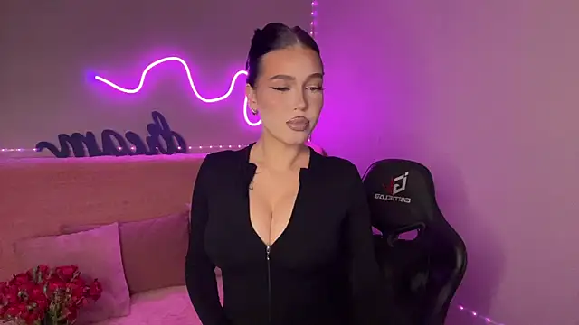 mistress of hearts online show from November 2025 08:32:01 PM