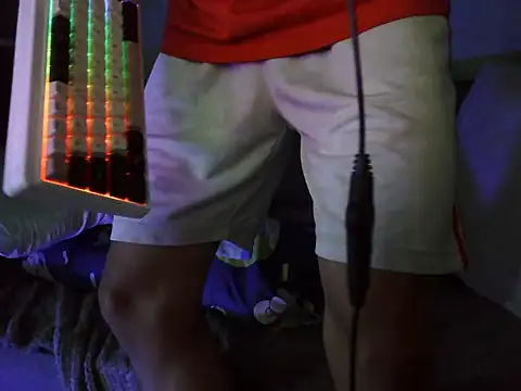 Snapshot of boyhigh1997 chatting on September 2025 07:08:01 AM boyhigh1997 online show from September 2025 07:08:01 AM