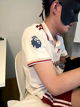 Snapshot of boyhigh1997 chatting on November 2025 07:08:02 AM boyhigh1997 online show from November 2025 07:08:02 AM