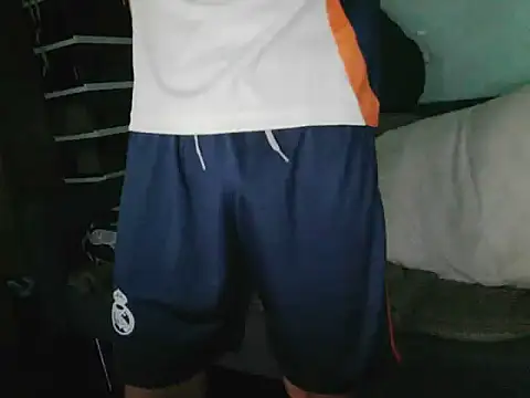 Snapshot of boyhigh1997 chatting on November 2025 05:45:02 PM boyhigh1997 online show from November 2025 05:45:02 PM