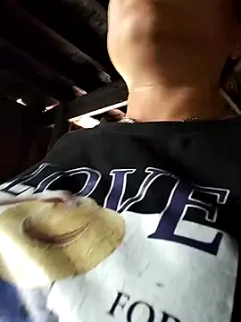 Snapshot of Rioo122 chatting on September 2025 03:17:02 AM Rioo122 online show from September 2025 03:17:02 AM