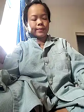 Snapshot of Rioo122 chatting on October 2025 06:37:01 AM Rioo122 online show from October 2025 06:37:01 AM