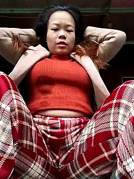 Snapshot of Rioo122 chatting on November 2025 01:38:01 AM Rioo122 online show from November 2025 01:38:01 AM