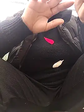 Snapshot of Rioo122 chatting on November 2025 06:01:01 AM Rioo122 online show from November 2025 06:01:01 AM