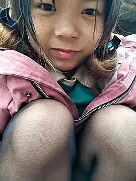 Snapshot of Rioo122 chatting on December 2025 01:48:02 AM Rioo122 online show from December 2025 01:48:02 AM