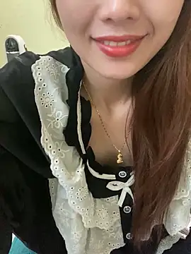 Ri210 online show from November 2025 06:57:01 AM