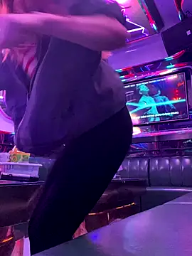 Ri210 online show from November 2025 04:12:02 PM