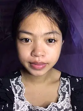 Snapshot of Thy00__ chatting on October 2025 01:13:01 AM Thy00   online show from October 2025 01:13:01 AM