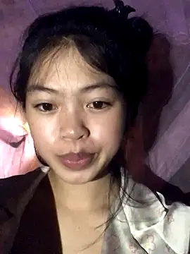 Snapshot of Thy00__ chatting on October 2025 02:05:01 PM Thy00   online show from October 2025 02:05:01 PM